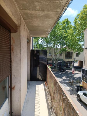 Ayoug Chambre Individuelle Chez Habitat